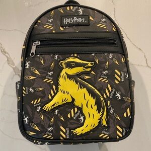Loungefly Harry Potter Hufflepuff Mini Backpack (Black and Yellow Badger)